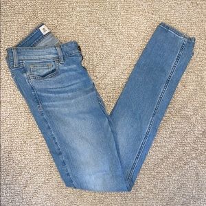 Size 3R Hollister jeans